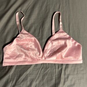 Victoria's Secret Tease Soft Pink Satin Bralette Size XL